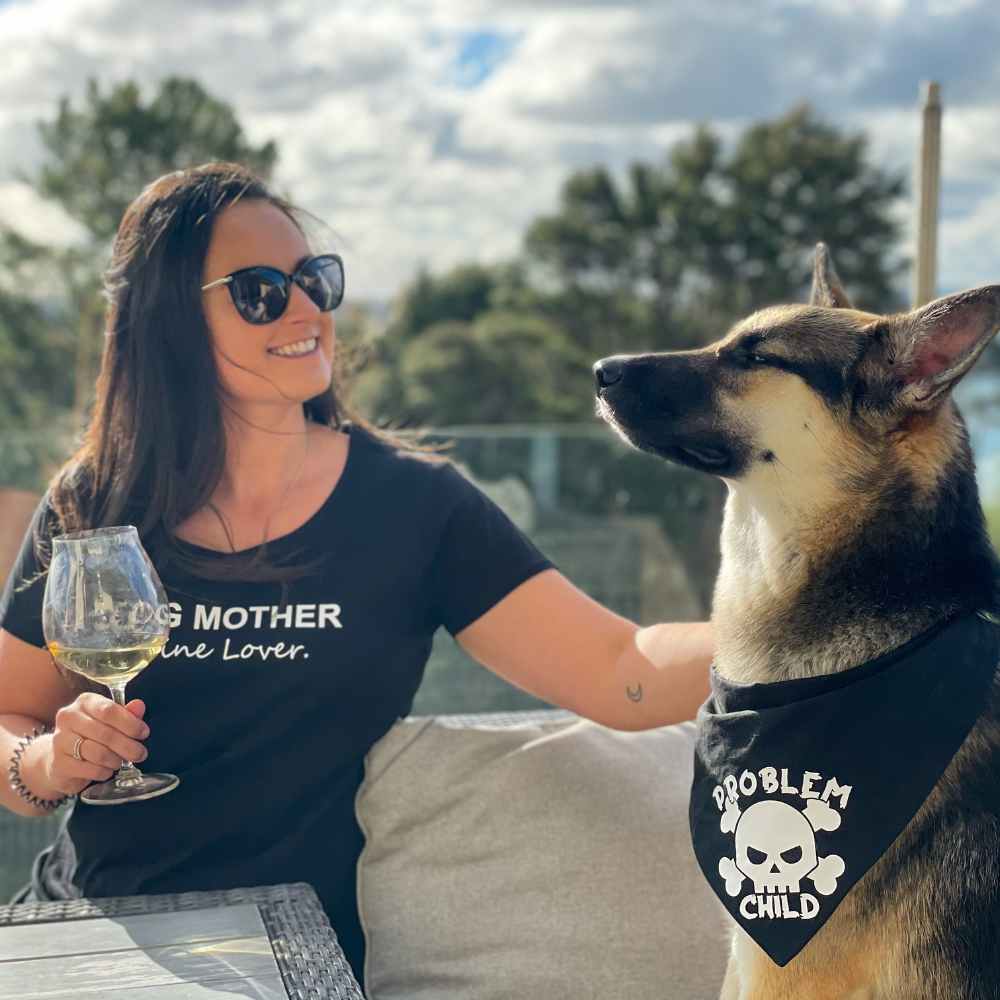Dog mother wine lover tshirt